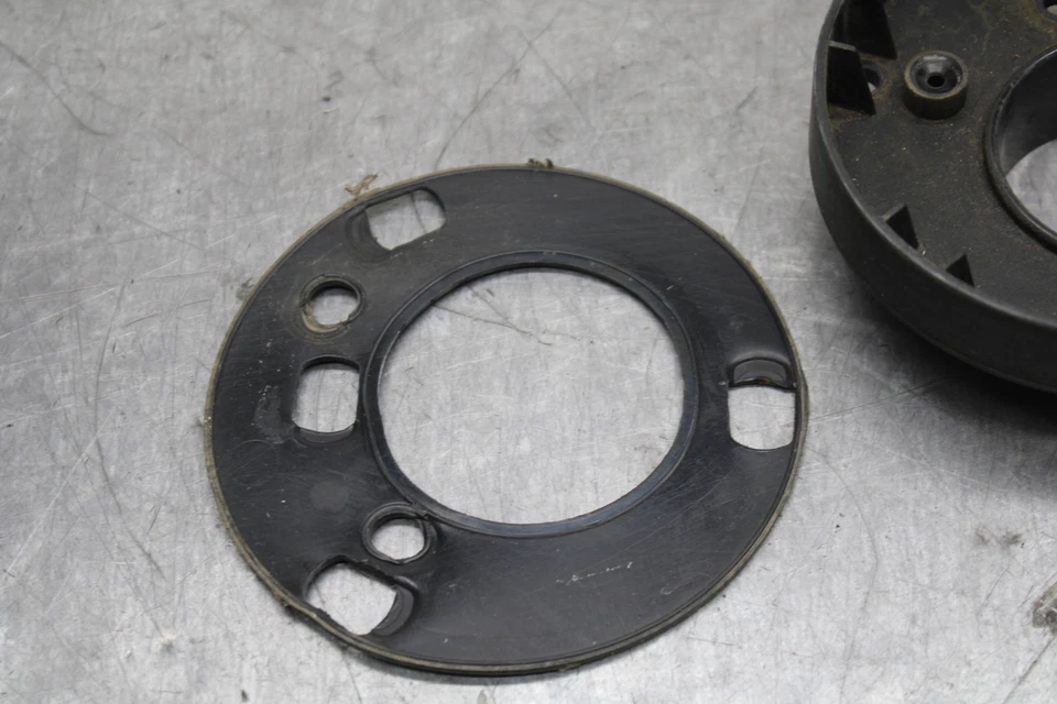 03-04 TRIUMPH DAYTONA 600 TANQUE DE COMBUSTIBLE TAPÓN DE GASOLINA SELLO BB745 Foto 2 de 4