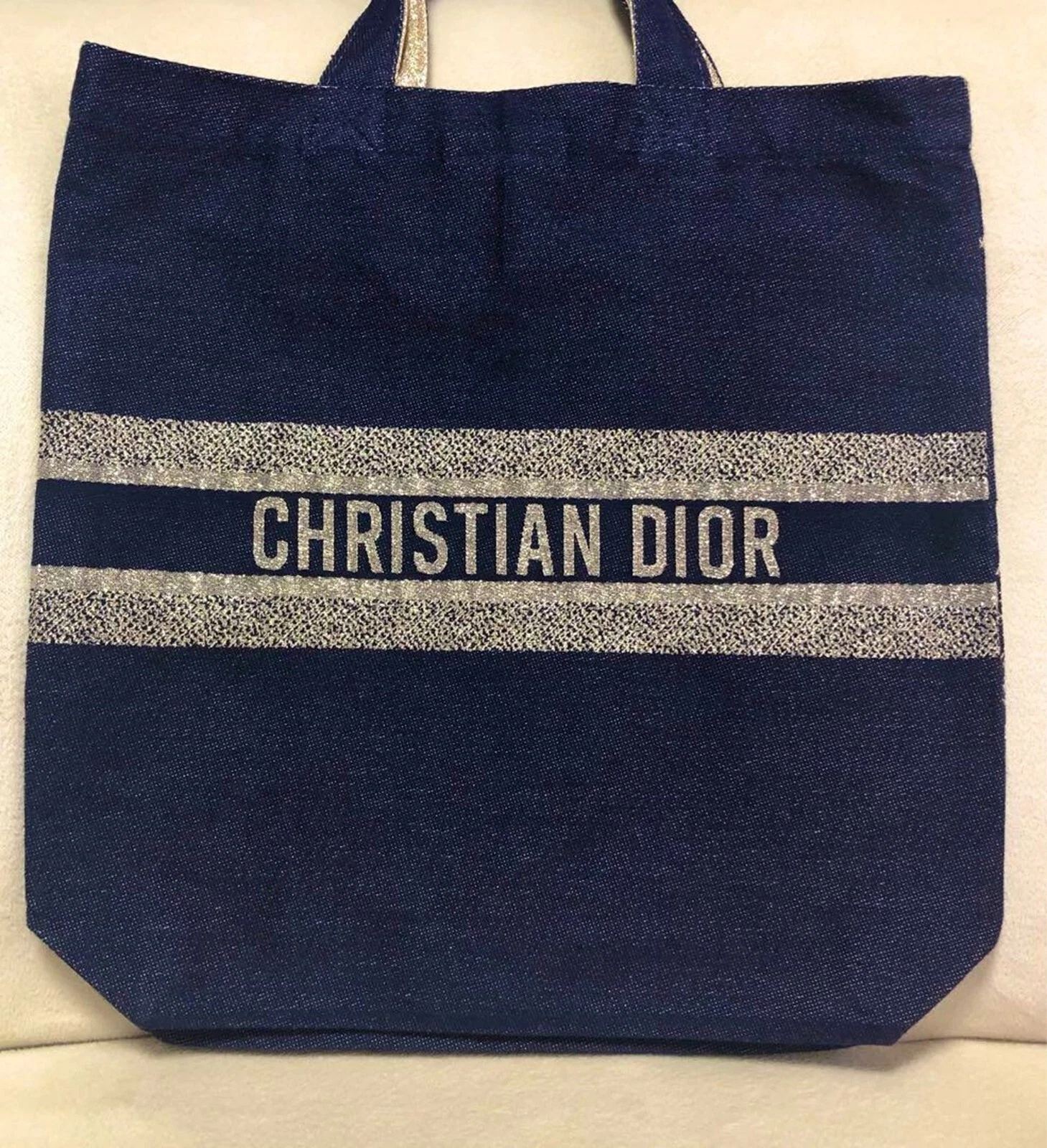 Sac fourre tout Christian Dior édition limitée nouveauté bleu marine or cadeau VIP de JP NEUF