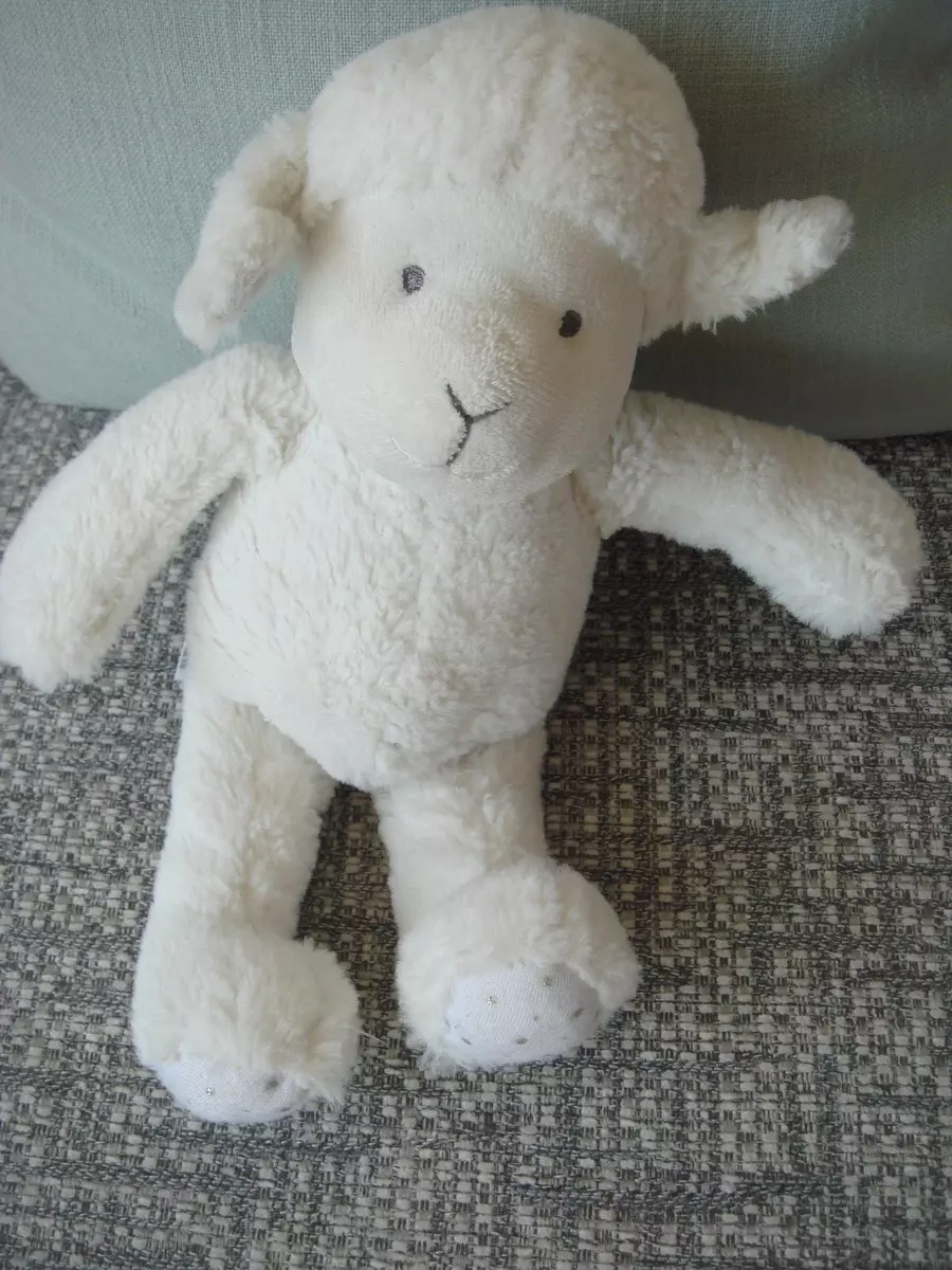 MOTHERCARE WHITE LOVE AND KISSES LAMB SHEEP SOFT TOY PLUSH COMFORTER. STARS