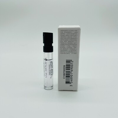 Christian Dior Gris Dior グリ　香水　40ml Gris Dior: Unisex Eau de Parfum with chypre and citrus notes