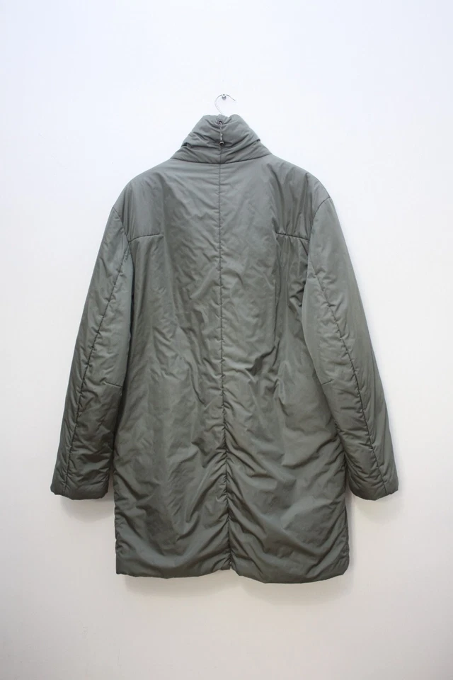 Prada оливковый зеленый пуховик парка мужчин большой сделано в Румынии - Изображение 2 из 4