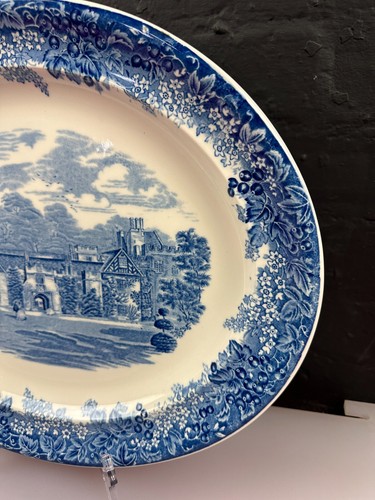 Wedgwood Romantic England Compton Winyates Warwickshire Platter 42 cm x 35 cm - Picture 4 of 6