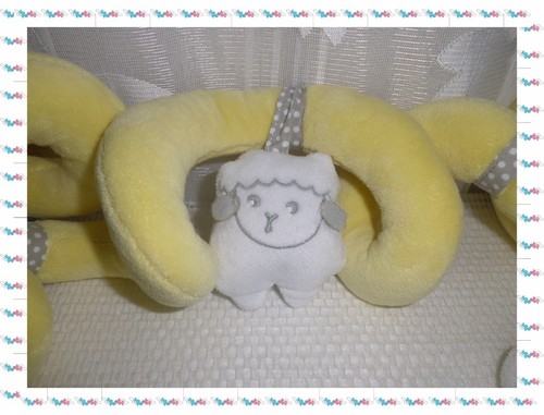 S - Spirale d'Activités Arche Jeux Lit Poussette Jaune Blanc Gris Obaibi Okaidi - Foto 2 di 5