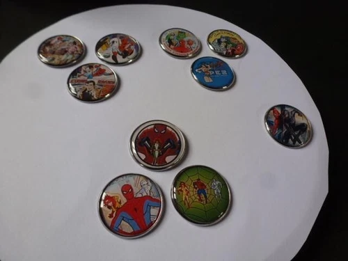 pin pinback set pins spider man spiderman stan lee peter parker batman wolverine