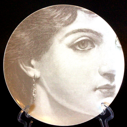 ROSANNA PORCELAIN FACE PLATE PORCELAIN BLACK AND WHITE 8" - Picture 2 of 9