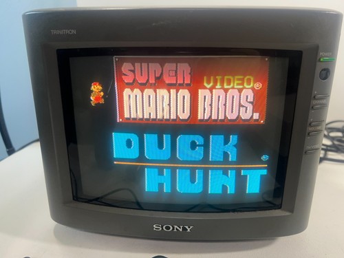 Nintendo NES Konsole Bundle Super Mario Duck/Jagdkabel Zapper 2 Controller - Bild 3 von 23