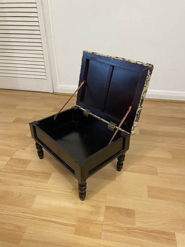 Amazing Vintage Style Footstool Foot Rest Sewing Box Wit Storage & Floral Design - Picture 9 of 24