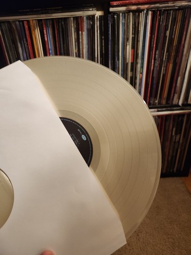 Theory of a Deadman Scars And Souvenirs Vinyl Pressing Like NEW! - Picture 3 of 3