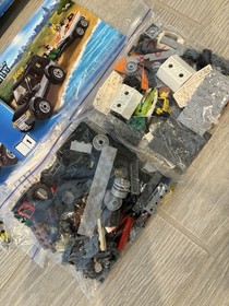 LEGO City: SUV with Watercraft (60058)