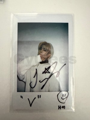 8turn Haemin signed Polaroid 