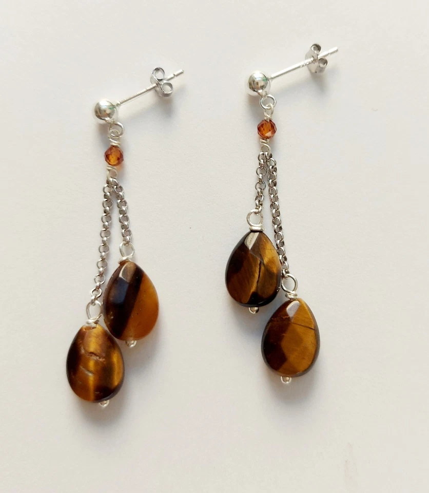 Orecchini in argento 925 occhio di tigre a goccia sfaccettata e cubic zirconia  - Immagine 2 di 4