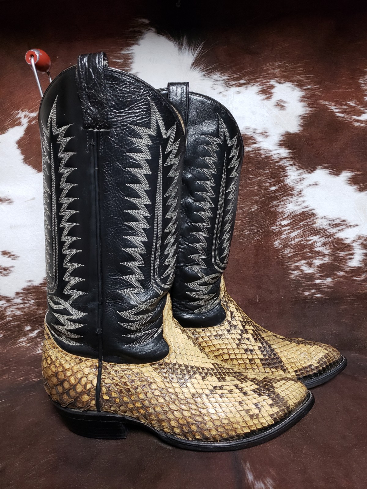 Cowtown Vintage Large Scale Natural Python Wester… - image 3