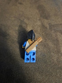 Lego Peasant 6103 Blue Legs & Black Hood Castle Minifigure