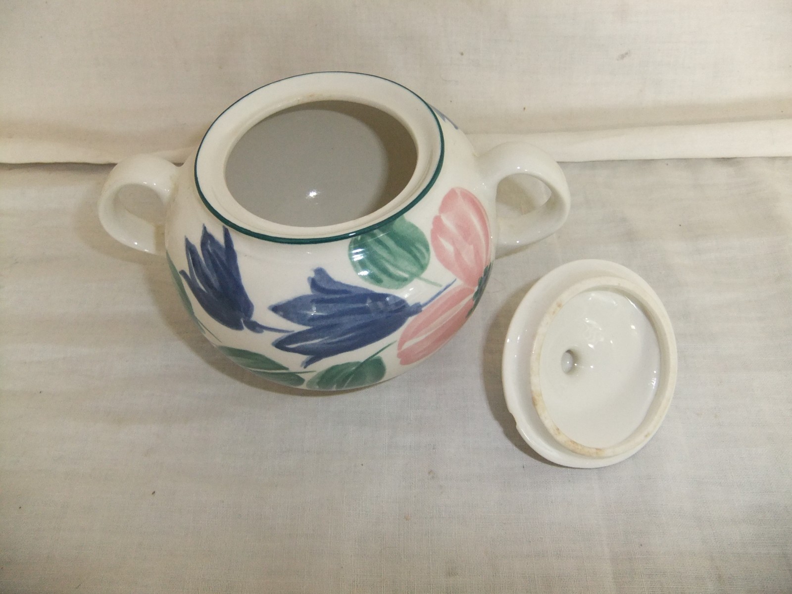 C4 Pottery Johnson Brothers Milano dishwasher/microwave safe