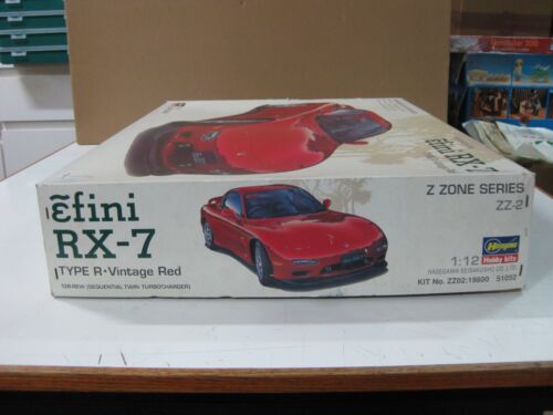 HASEGAWA 1/12 MAZDA EFINI RX-7 TYPE-R VINTAGE RED - MISSING SMALL PARTS - Picture 12 of 18