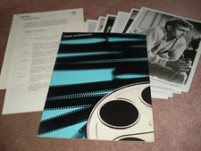 JAMES DEAN 30TH ANNIVERSARY RETROSPECTIVE Original 1985 Press Kit w/6 B&W Stills