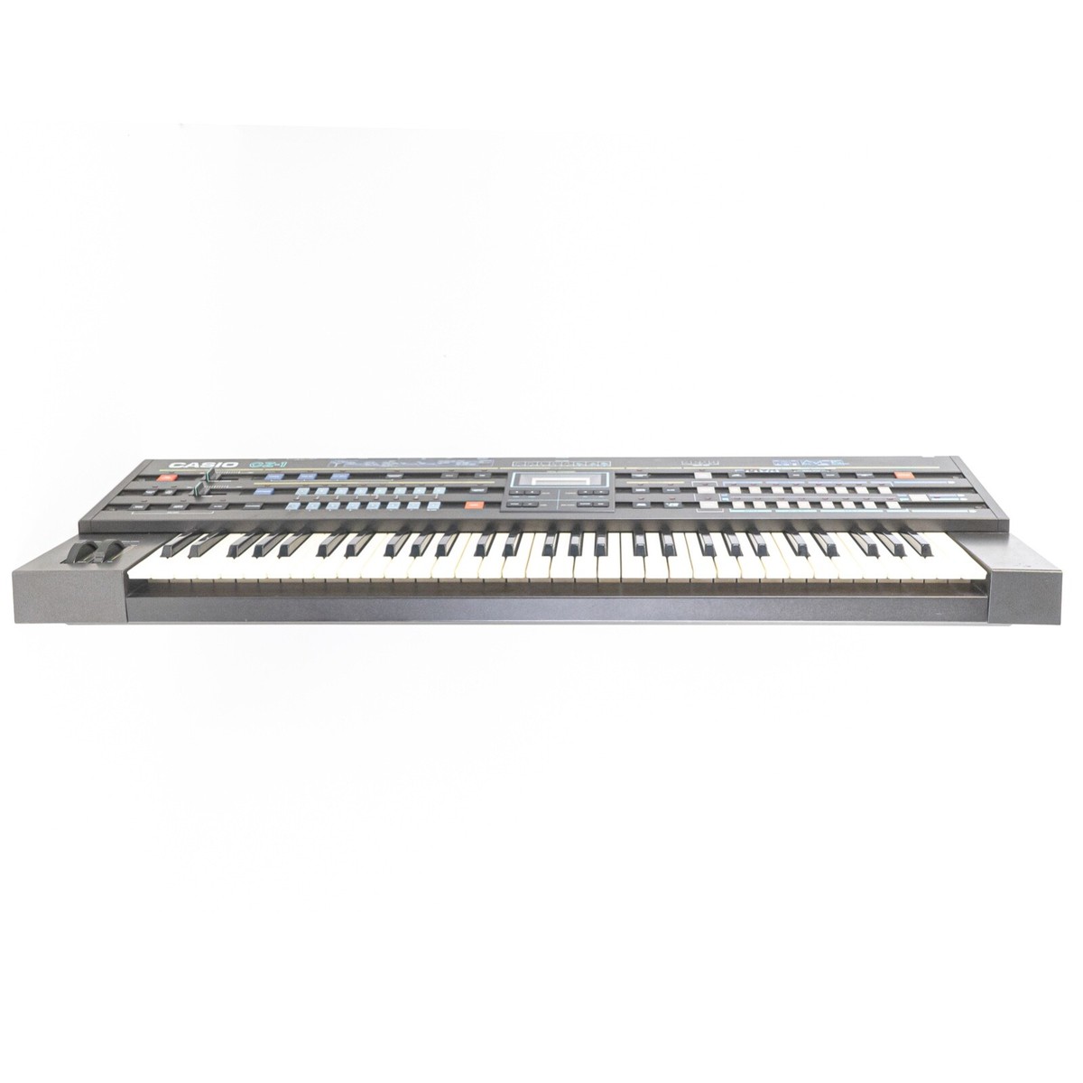 Casio CZ-1 - 16-Voice / 61-Key Synthesizer & Keyboard with Casio CZ-1 - 16-Voice / 61-Key Synthesizer & Keyboard with