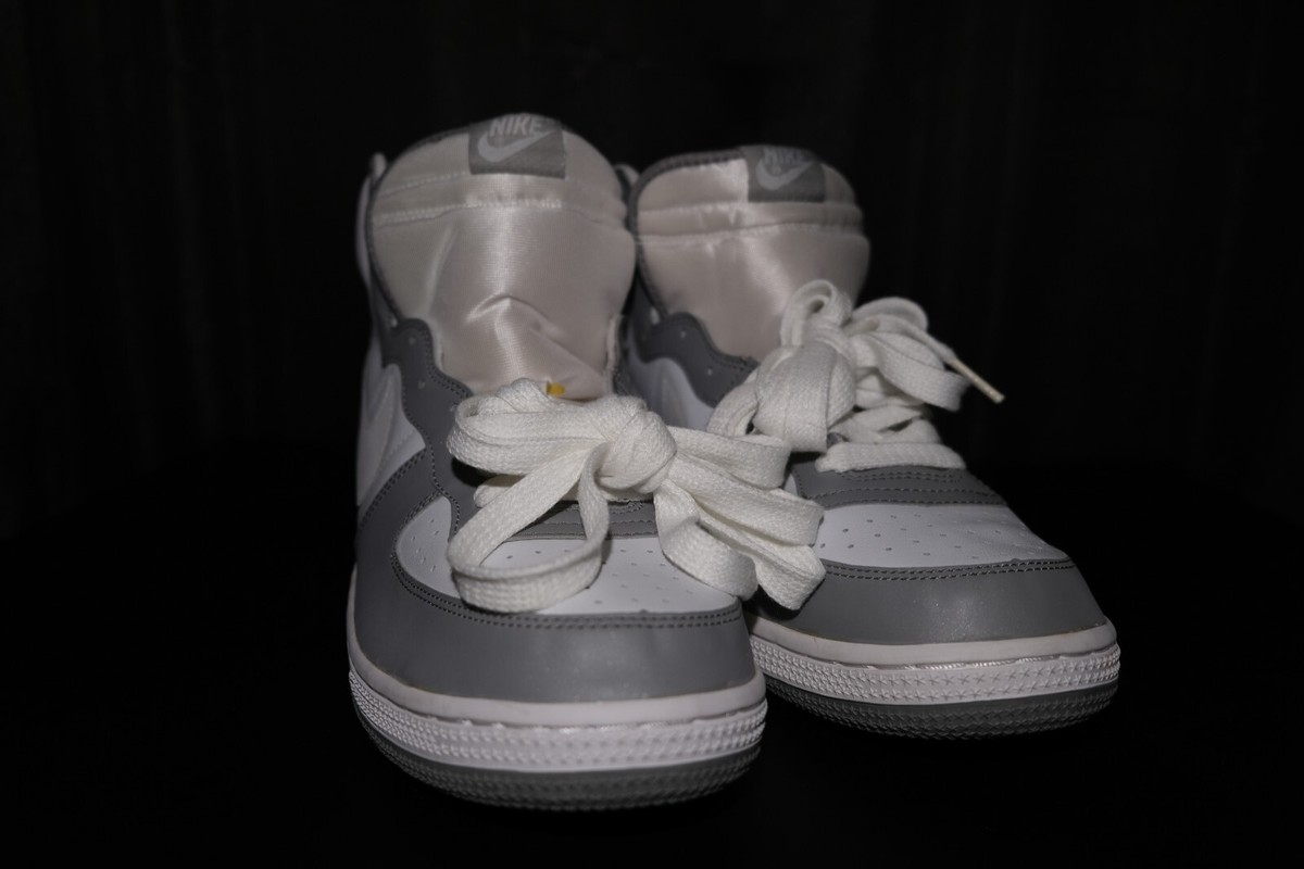 Vintage Nike Terminator High 2003 Size 14 New White Grey