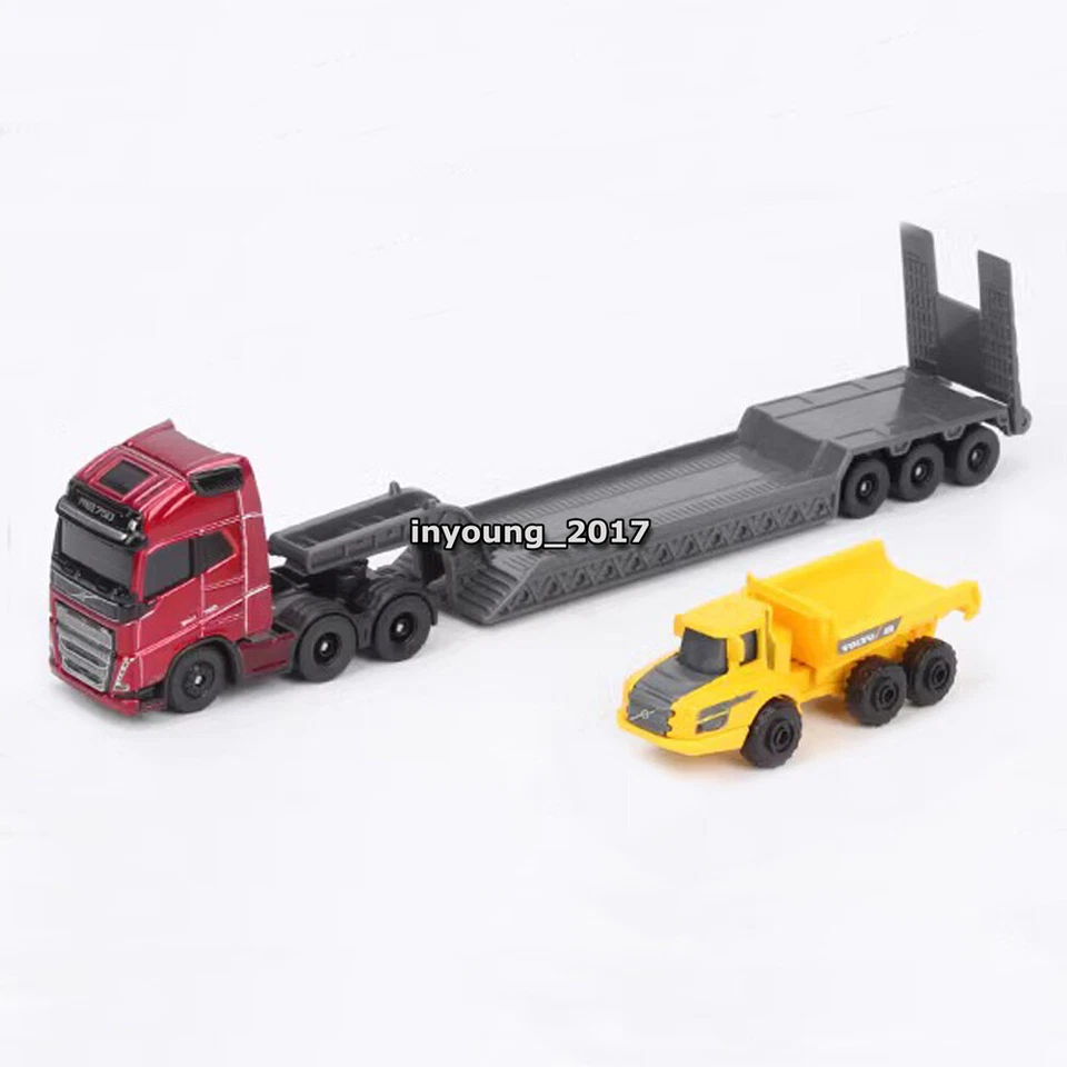 Volvo FH16 6x4 Tow Truck with Volvo A25G Articulated Dump Truck Diecast Model - Image 4 of 4