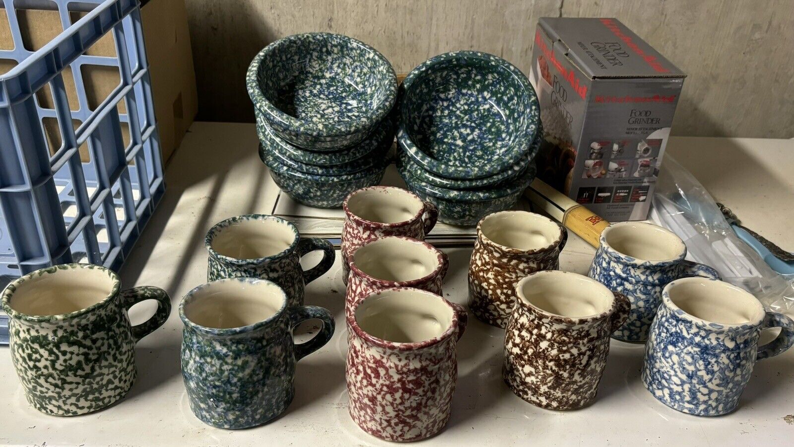 Gerald Henn Workshops Choice of Classic Green, Blue, Brown, Red Spongeware Mugs