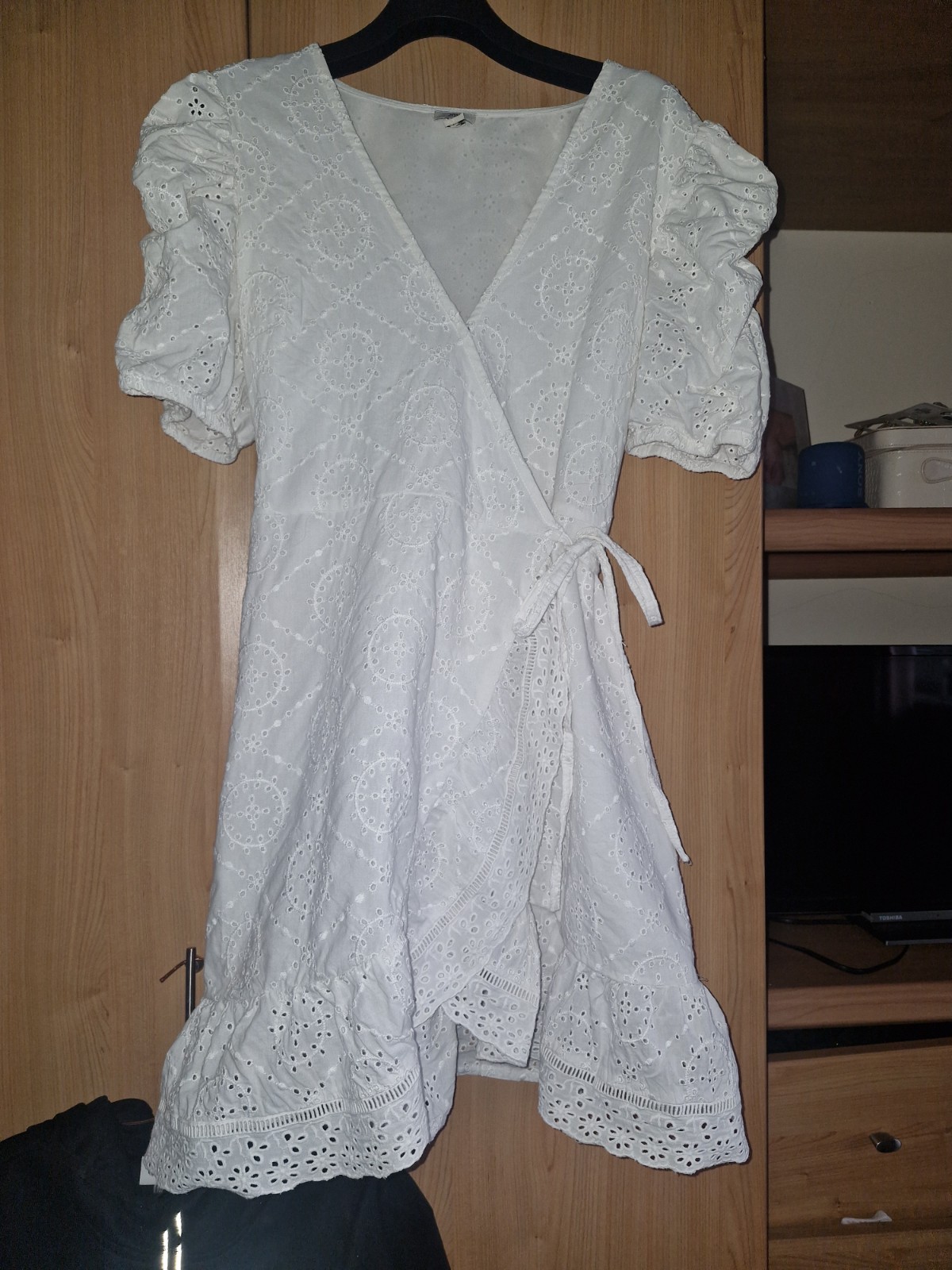 Picture 1 of 5