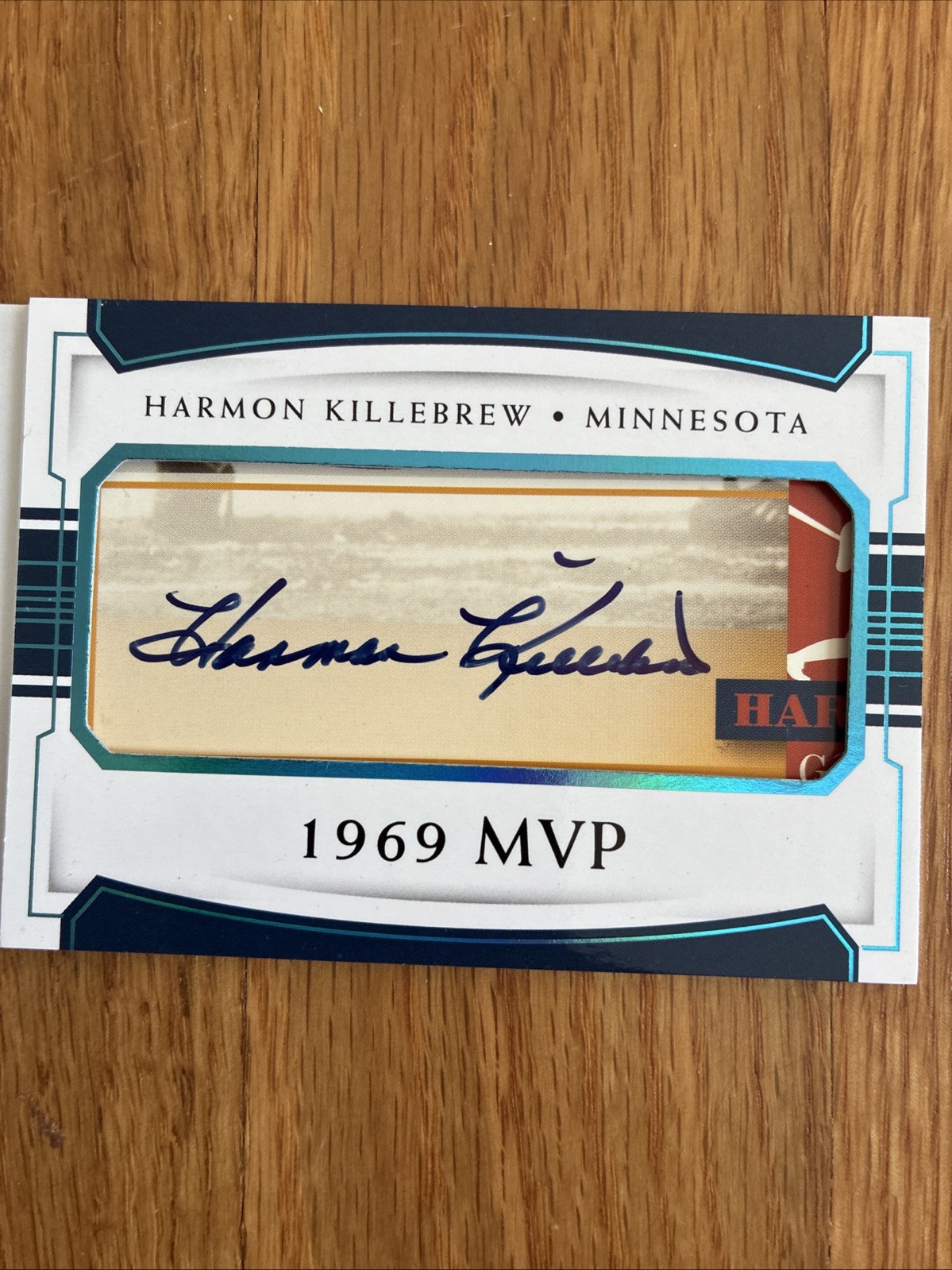2018 National Treasures Harmon Killebrew Cut Signatures Auto Booklet #/25 Twins view 3