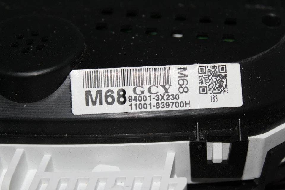 Cuadro de instrumentos velocímetro indicadores de panel de instrumentos Hyundai Elantra 2011 con 54.338 Foto 2 de 4