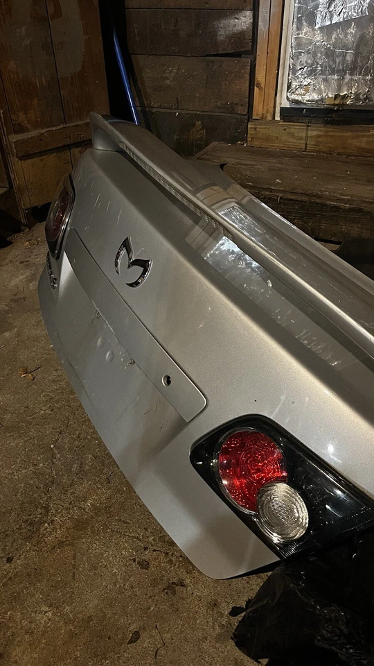 Mazda 6 porta-malas prata fabricante de equipamento original com spoiler *roubo* - Imagem 3 de 3