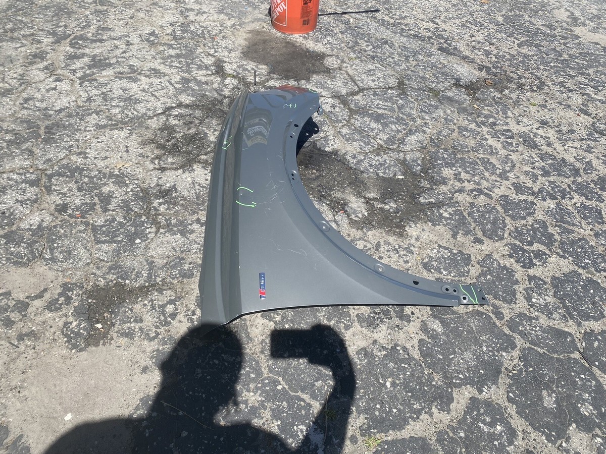 2018-2022 AUDI Q3 S-LINE FRONT RIGHT SIDE FENDER SHELL PANEL