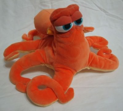 hank plush