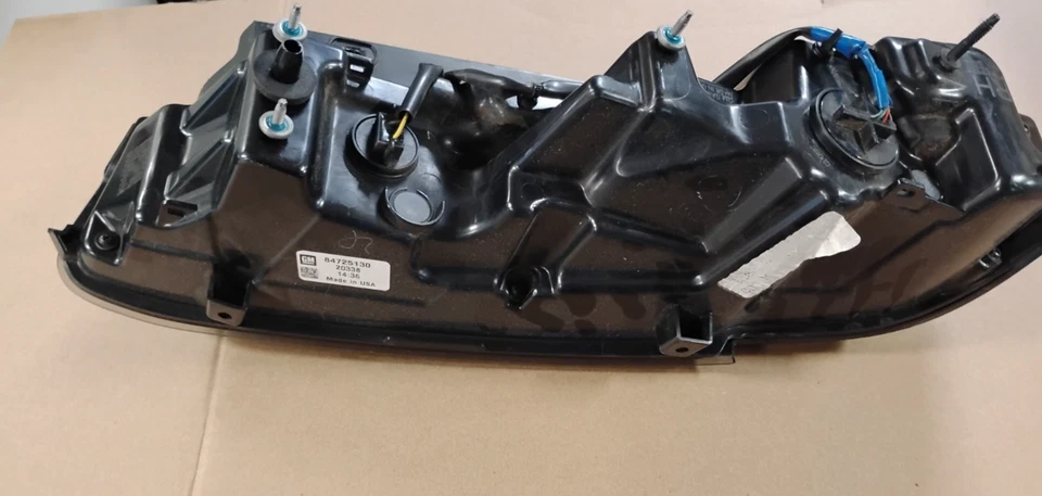 2020 Chevrolet SS Camaro LED Tail Light RIGHT SIDE Passenger Taillight 84725130 - Imagem 4 de 4