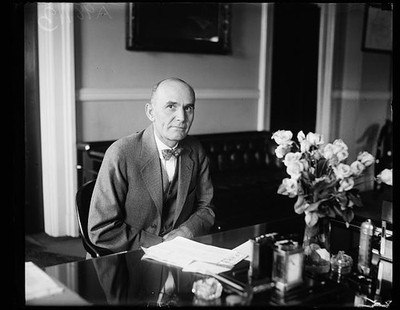Photo:Unidentified Man Portrait at Desk 1920s Office Interior