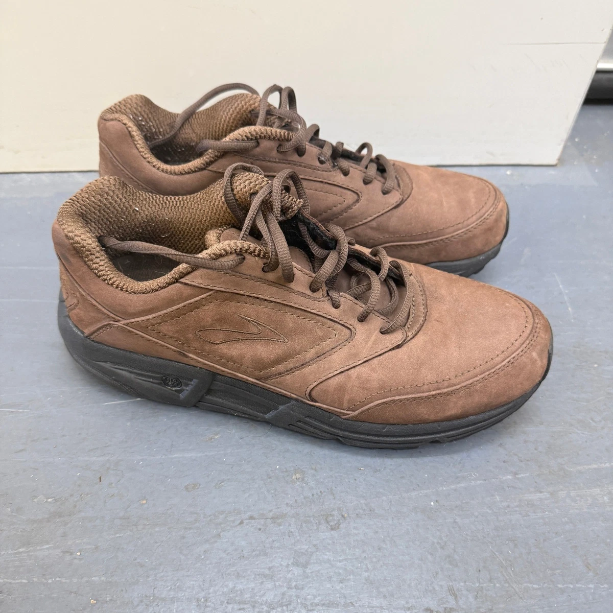 Brooks Addiction Walker Brown for sale | eBay
