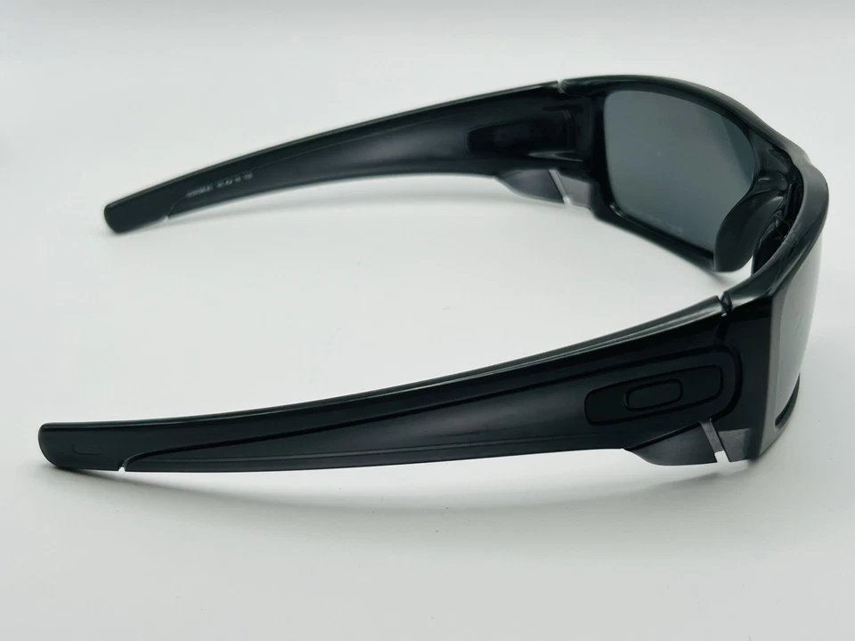GAFAS DE SOL POLARIZADAS OAKLEY FUEL CELL PULIDAS TINTA NEGRA IRIDIO Foto 4 de 4