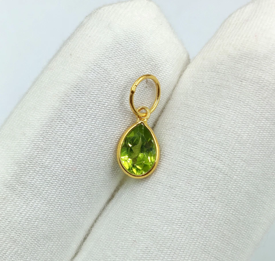 18K Solid Gold Natural Peridot Gemstone Charm, Handmade Charm Necklace Pendant - Image 3 of 3