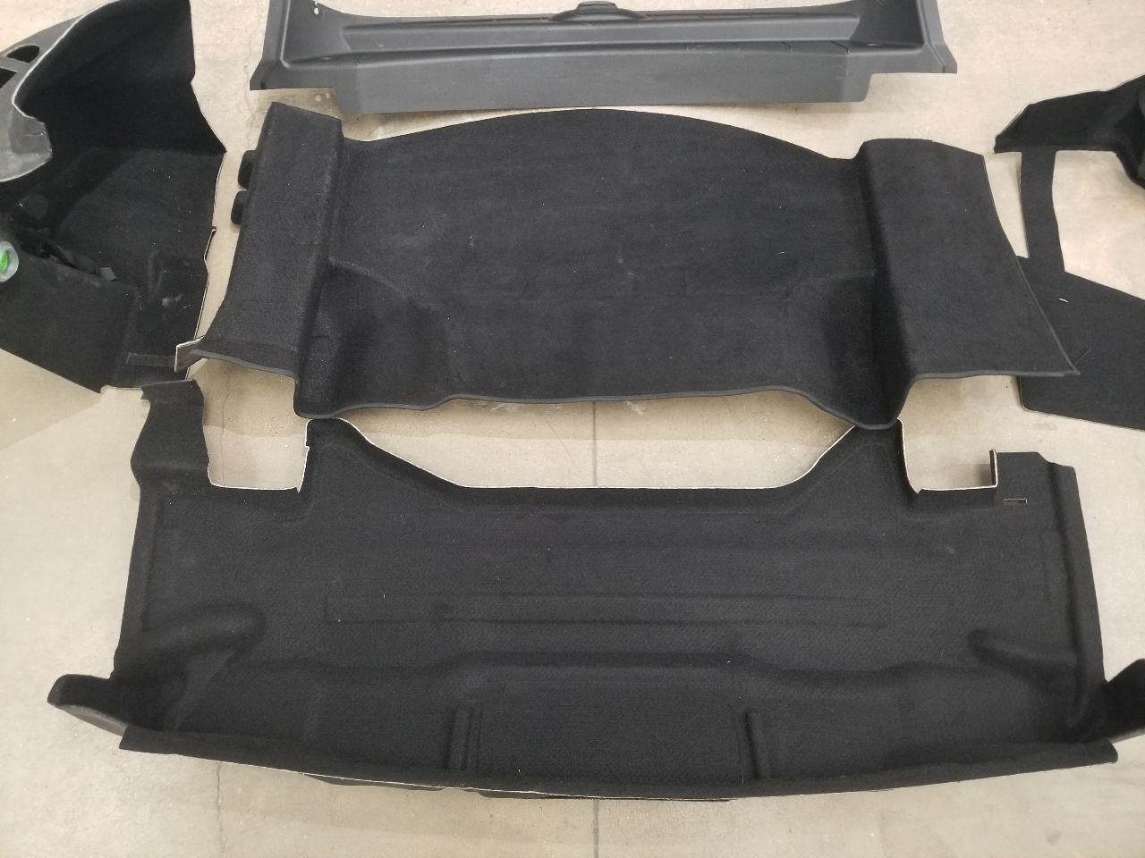 Mercedes-Benz SLS AMG Trunk carpet sets Set Black