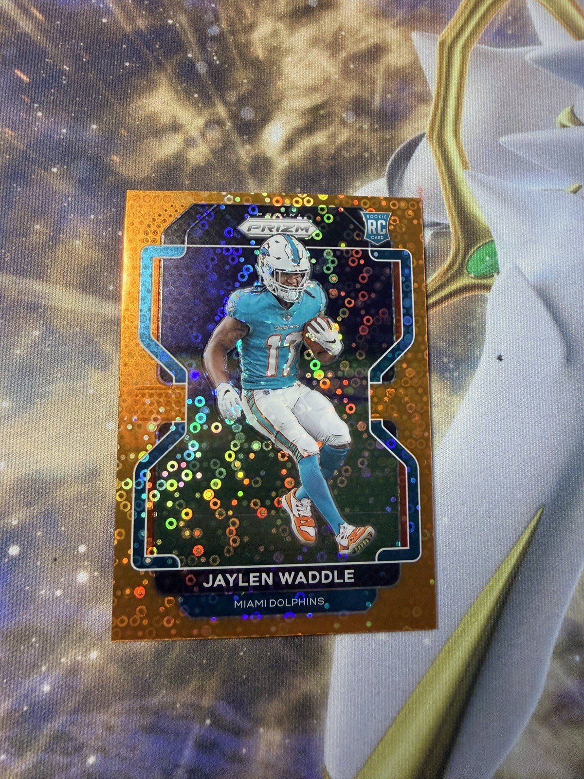 Panini 2021 Prizm Jaylen Waddle Orange Disco Prizm RC #338 Dolphins