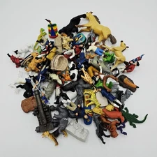 Safari Ltd Figures Lot 70 Animals Dinosaurs Soldiers Landmarks History Diorama