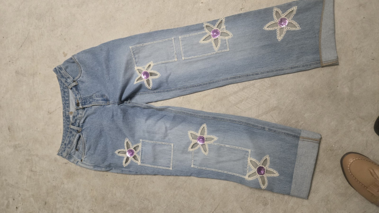 Y2K Patchwork Jeans Flower Embellished Detail New… - image 2