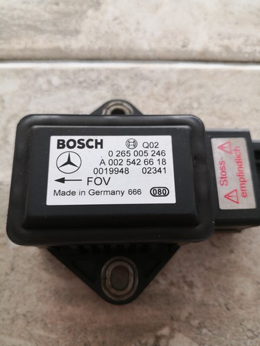 Mercedes-Benz 2004/Esp turn yaw rate sensor/0265005246/A0025426618 - Picture 2 of 6