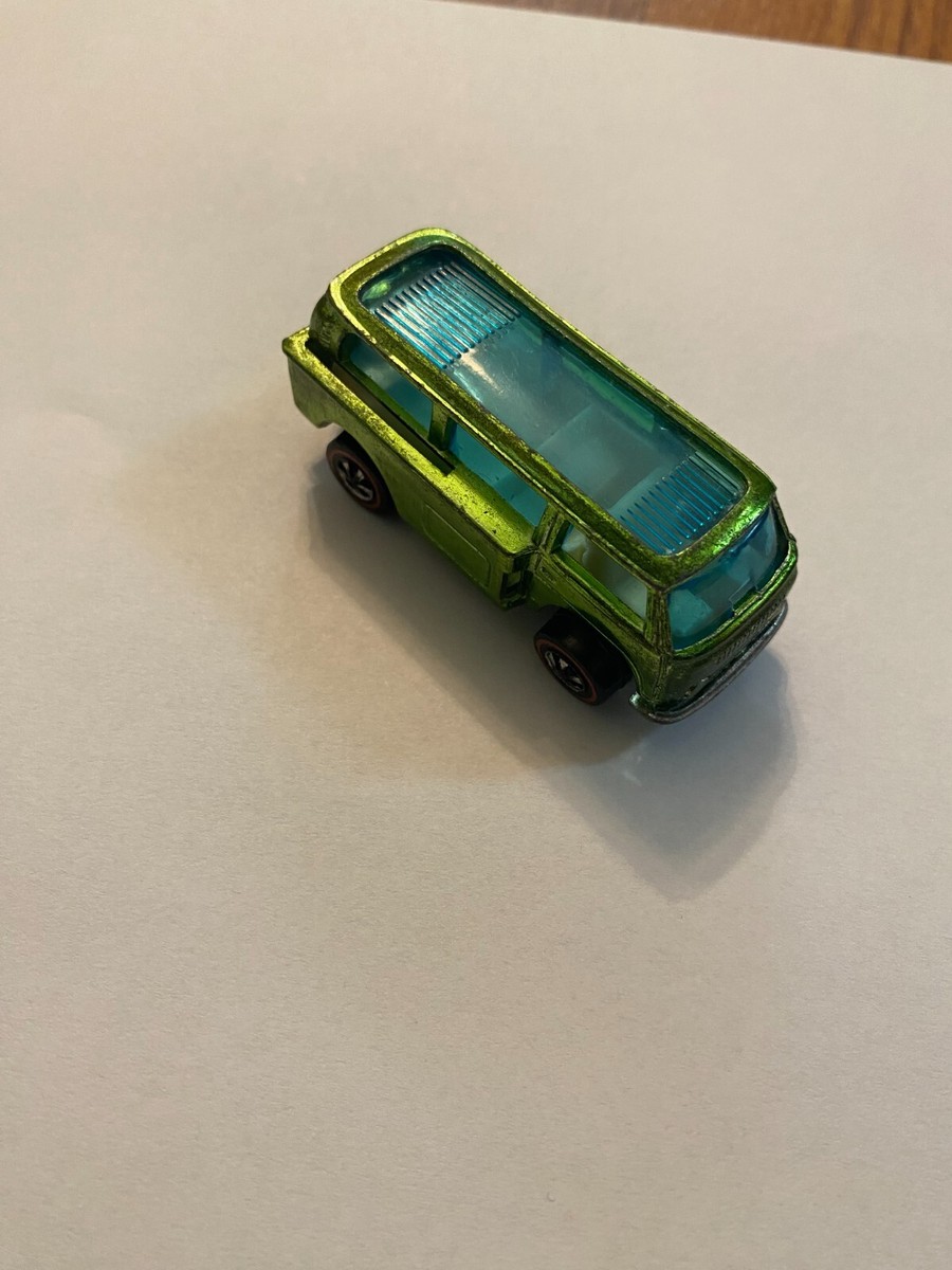ミニカー HOT WHEELS Volkswagen BEACH BOMB Rare Hot Wheels Pink Beach Bomb Keeps the VW Bus Story Alive