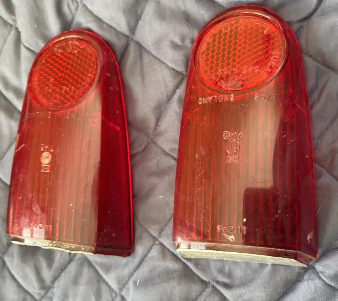 ROLLS ROYCE CORNICHE Tail Light Lenses L / R Lucas L783