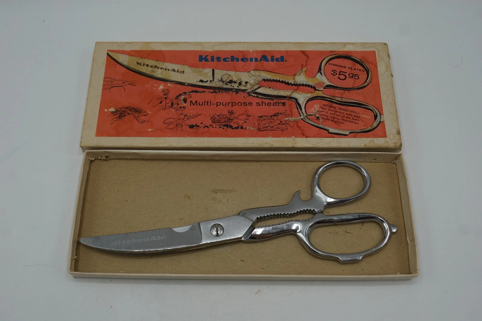 Vintage KitchenAid Multi-Purpose Kitchen Shears Chrome Plated Hot-Drop Forged
Opens in a new window