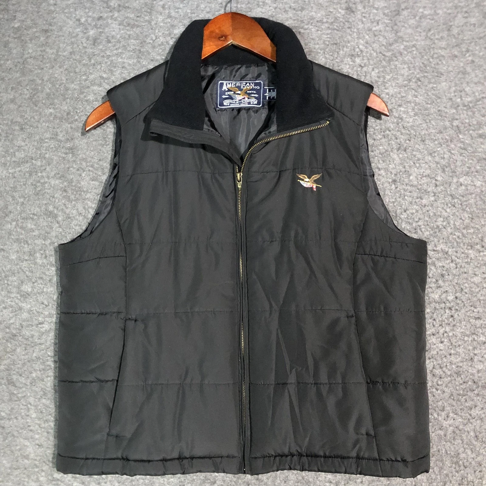 American Living Vest Mens L Black Quilted Eagle Flag Embroidered Patriotic Zip