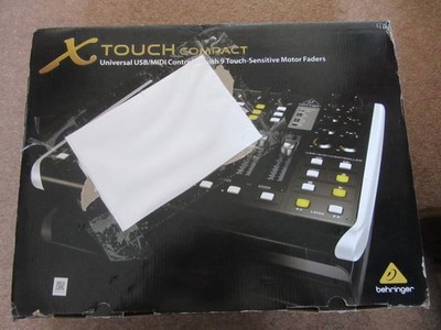 Behringer X-Touch Compact Universal USB/Midi Controller