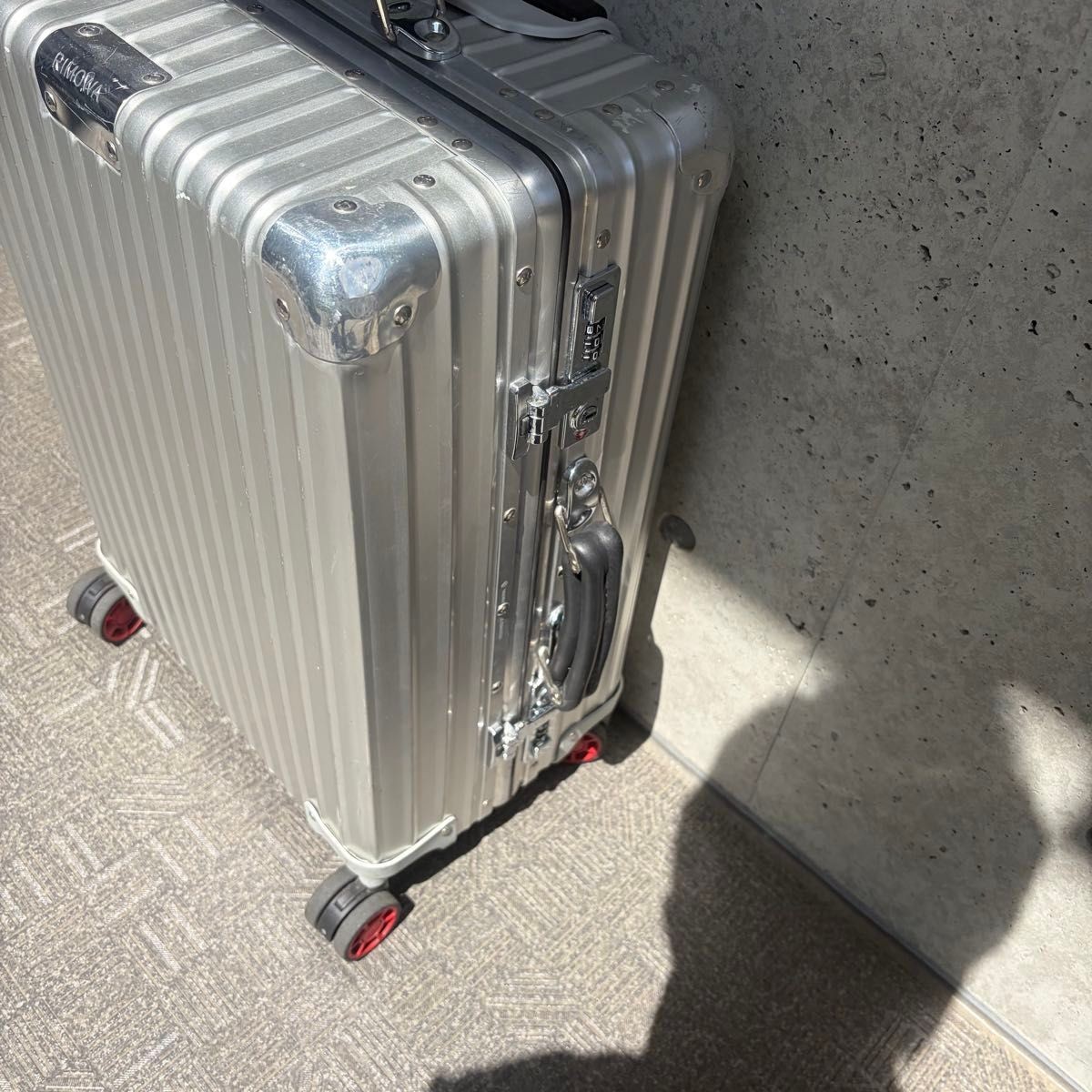Rimowa Classic Cabin 36L Silver 4-wheels Carry Case Suitcase USED