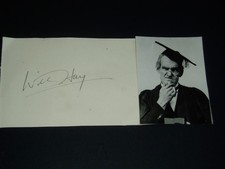 WILL HAY    film star          Vintage   AUTOGRAPH ON A PAGE
