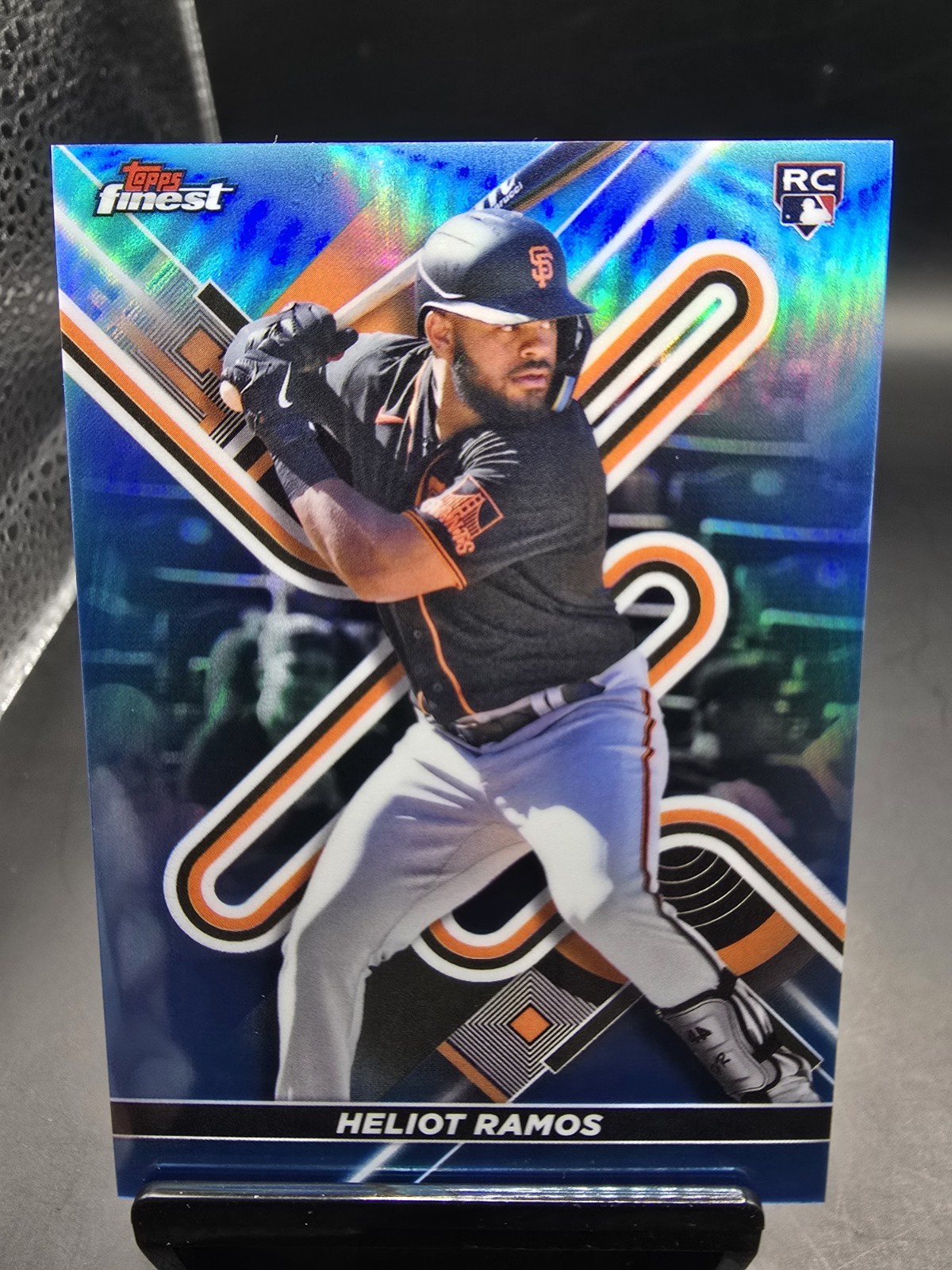 2022 Topps Finest Sky Blue Refractor /300 Heliot Ramos #82 Rookie RC