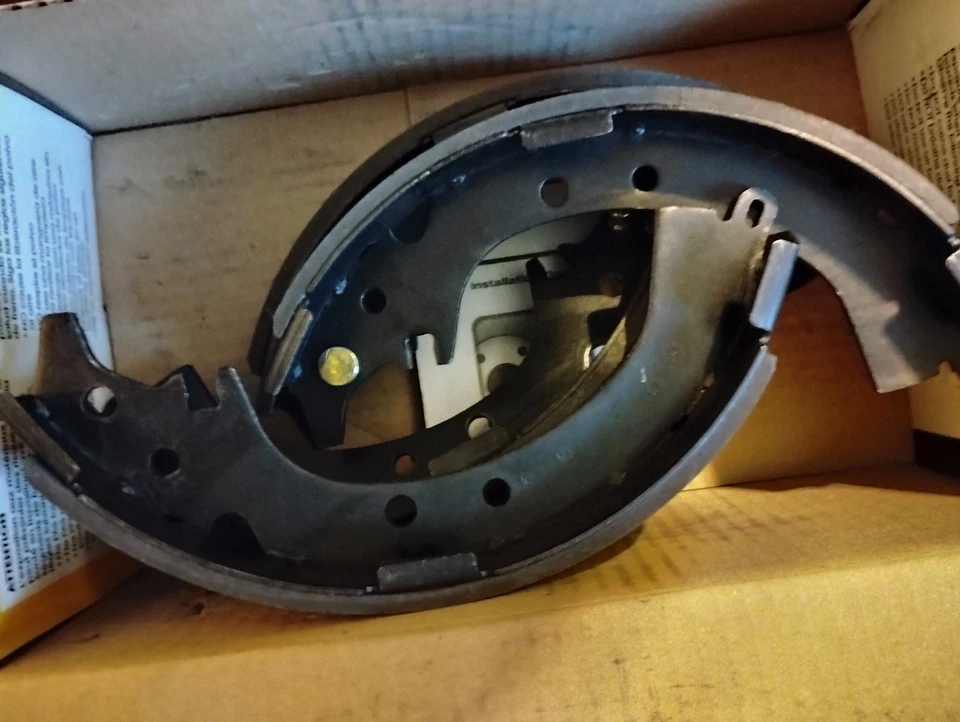 Zapatas de freno Monroe BX 587 - 2002-2006 Toyota Camry nuevas stock antiguo Foto 4 de 4