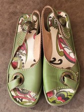 Fly London Women's Green Leather Low Wedge Slingback Sandles, Sz 5, Preloved